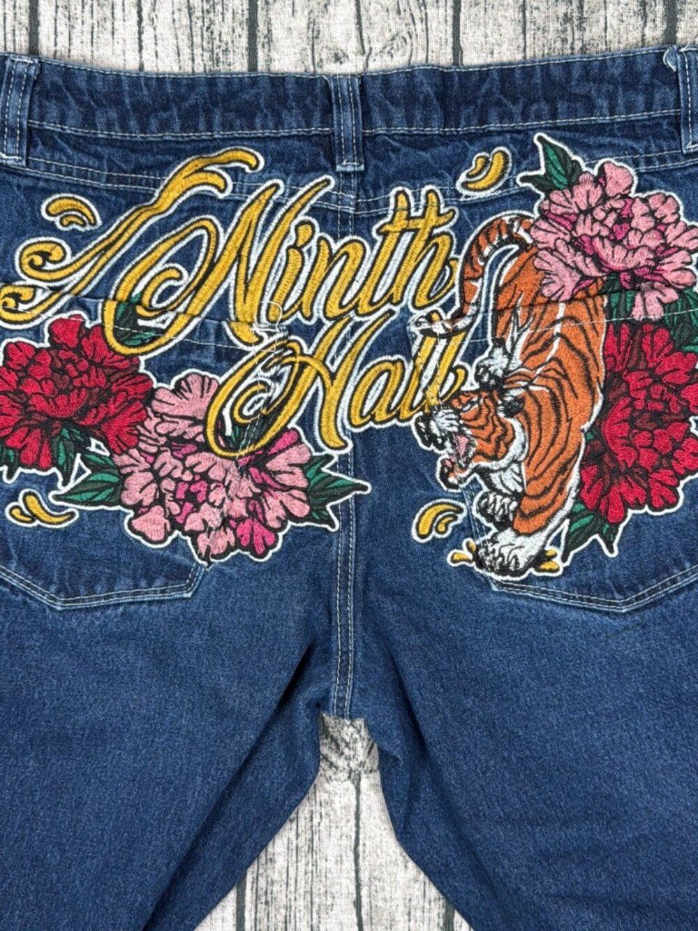 Ninth Hall Ambush Jeans 32 Dark Wash Embroidered Tiger Straight Y2K
